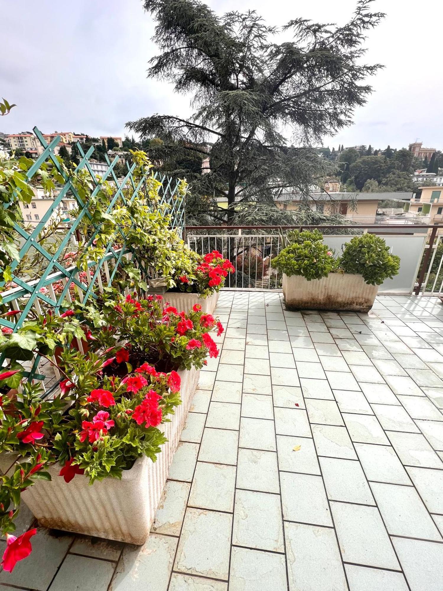 Sanremo Apartment Free Parking And Air Conditioner Buitenkant foto